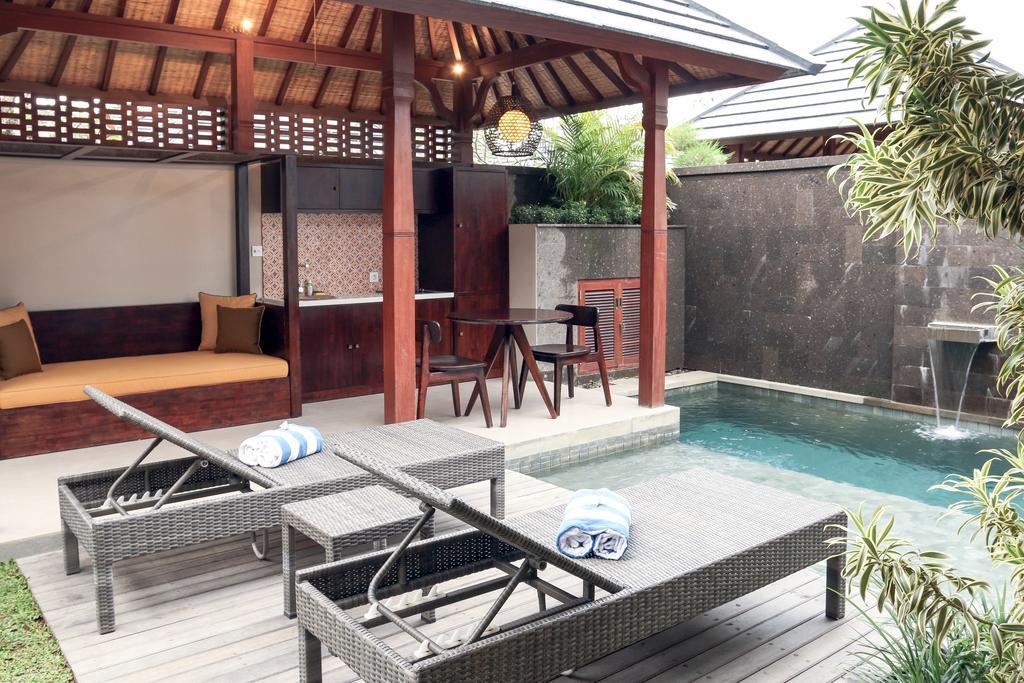 Villa Theanna And